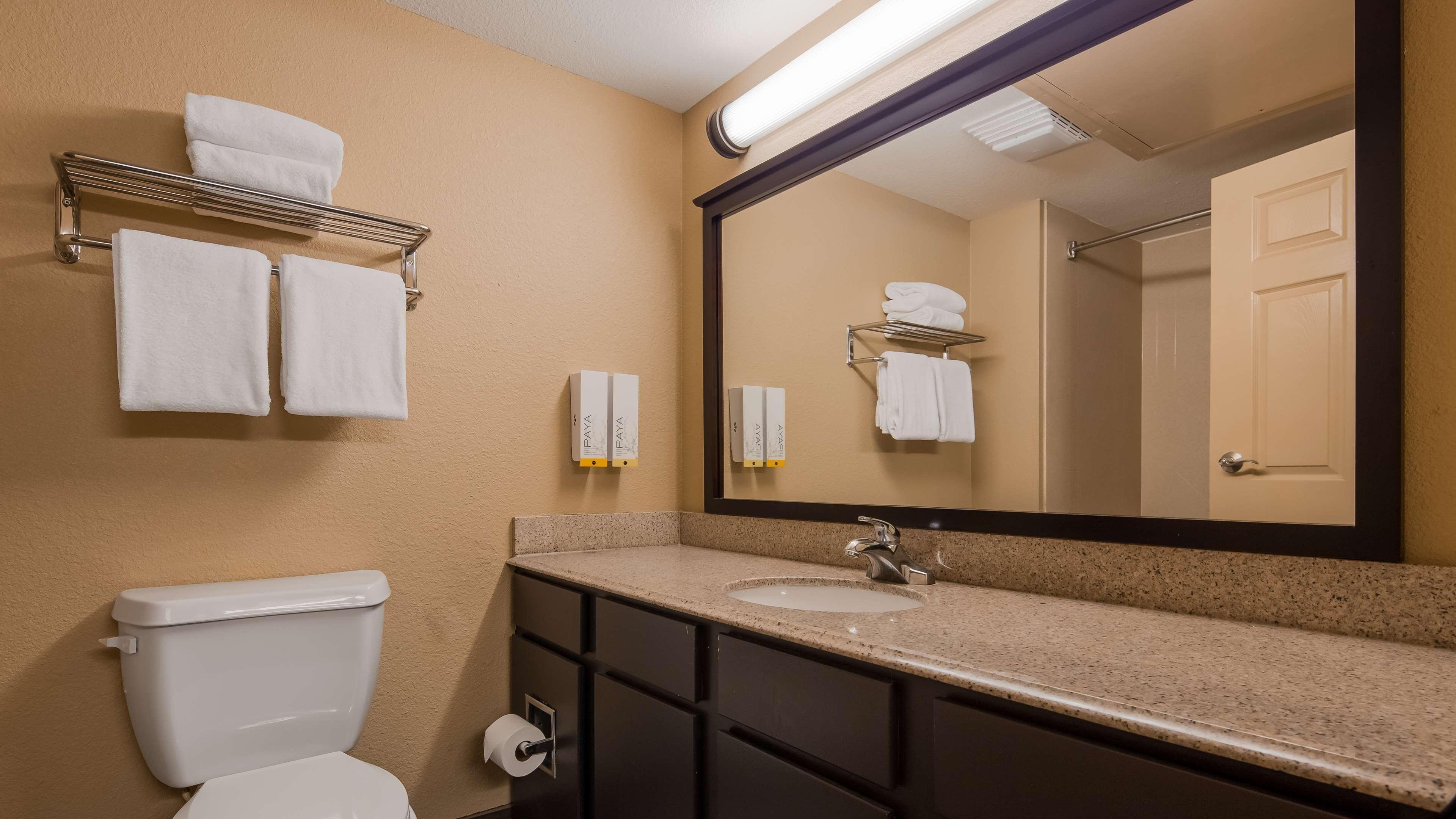 Best Western Of Alexandria Inn & Suites & Conference Center Εξωτερικό φωτογραφία