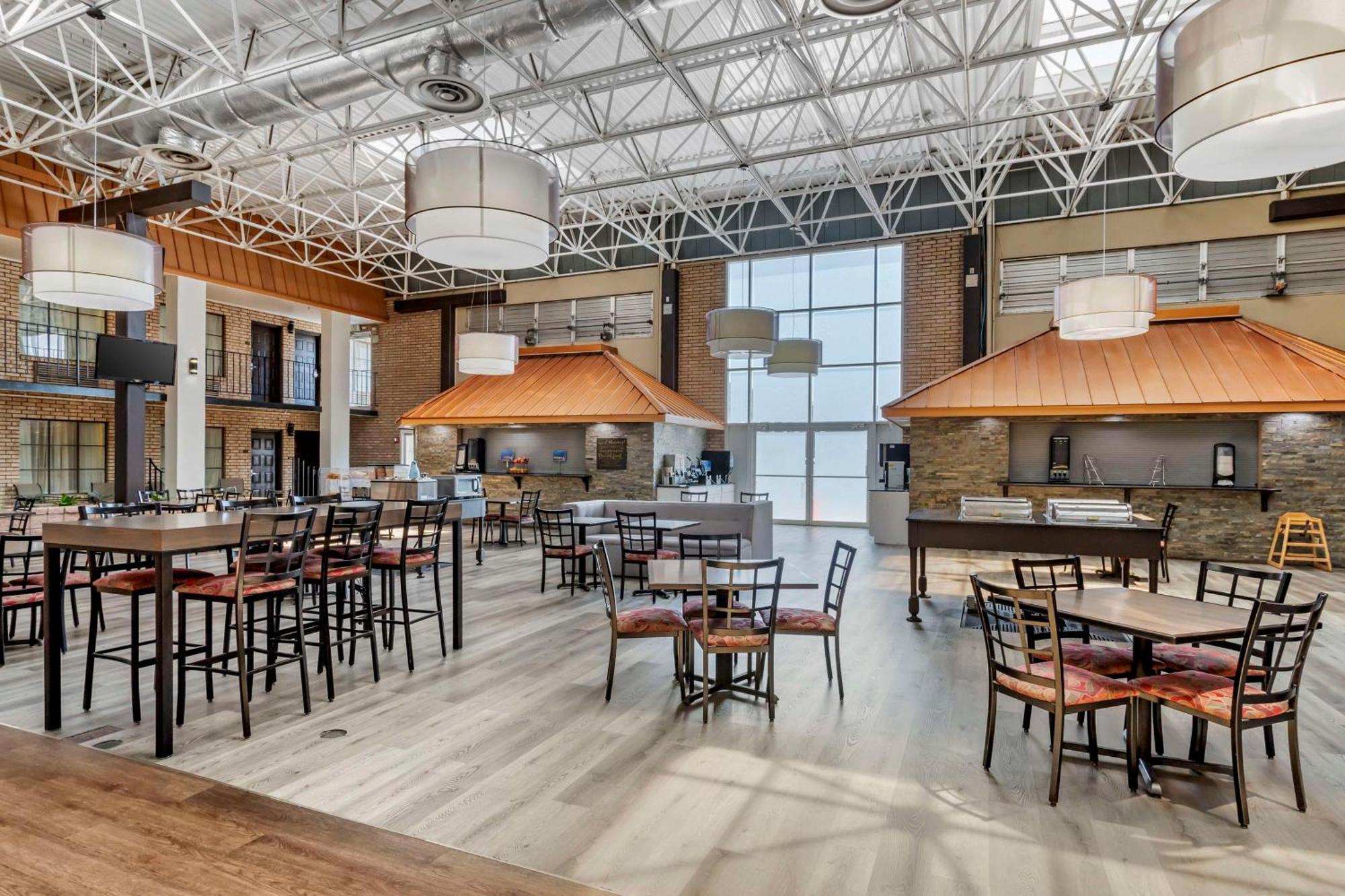 Best Western Of Alexandria Inn & Suites & Conference Center Εξωτερικό φωτογραφία