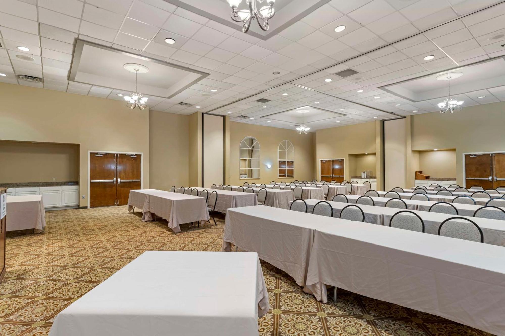Best Western Of Alexandria Inn & Suites & Conference Center Εξωτερικό φωτογραφία