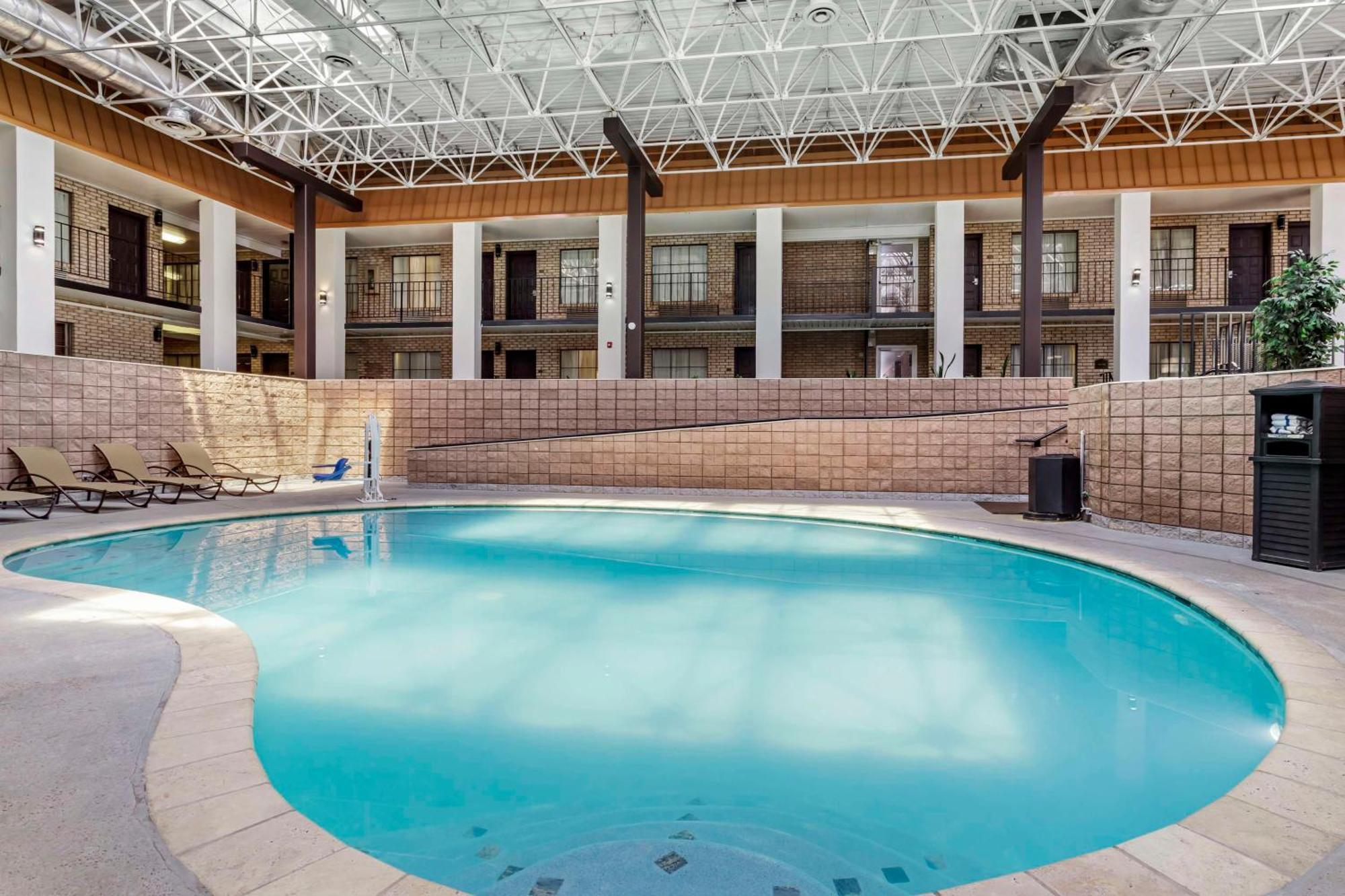 Best Western Of Alexandria Inn & Suites & Conference Center Εξωτερικό φωτογραφία