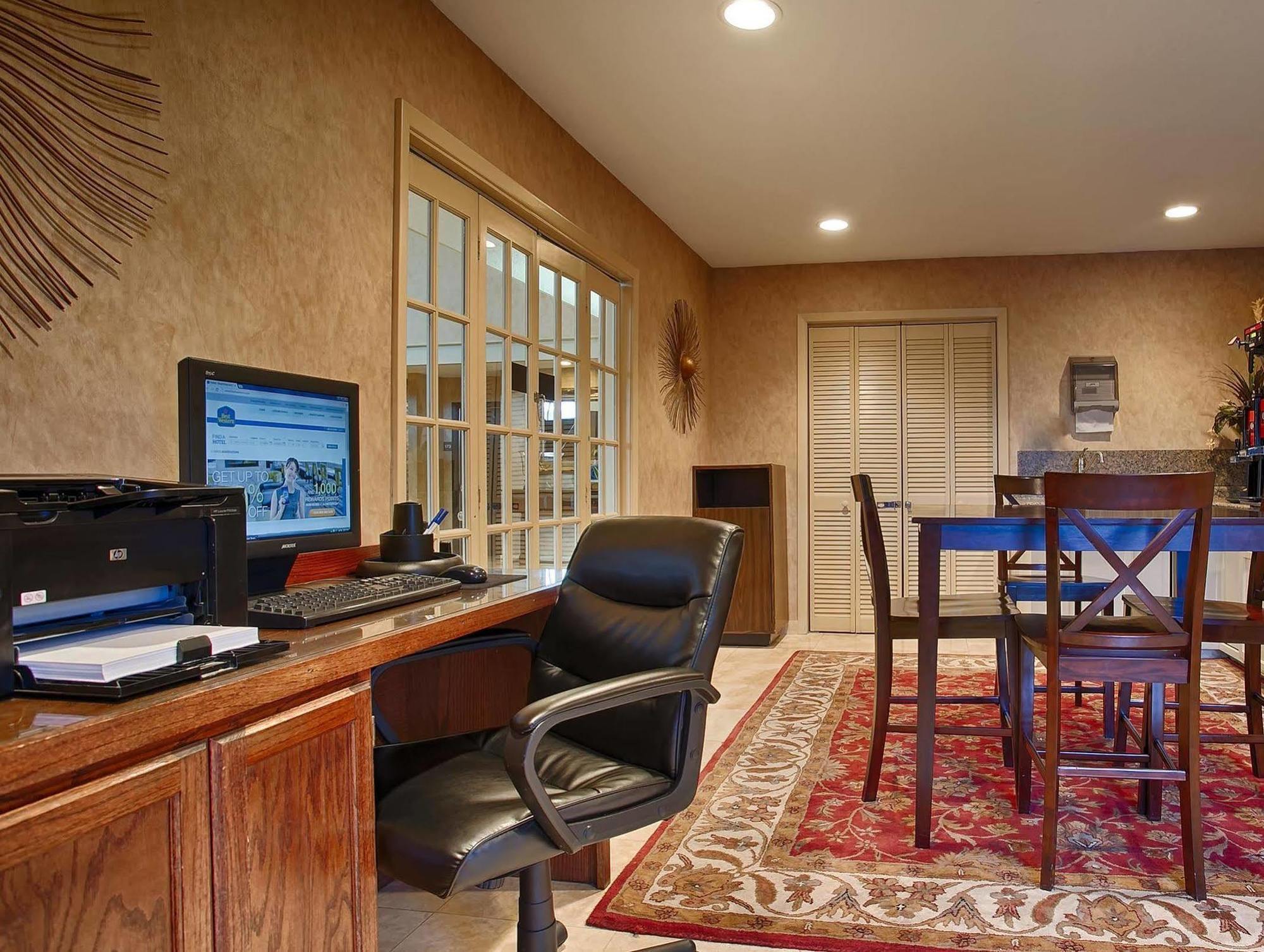 Best Western Of Alexandria Inn & Suites & Conference Center Εξωτερικό φωτογραφία